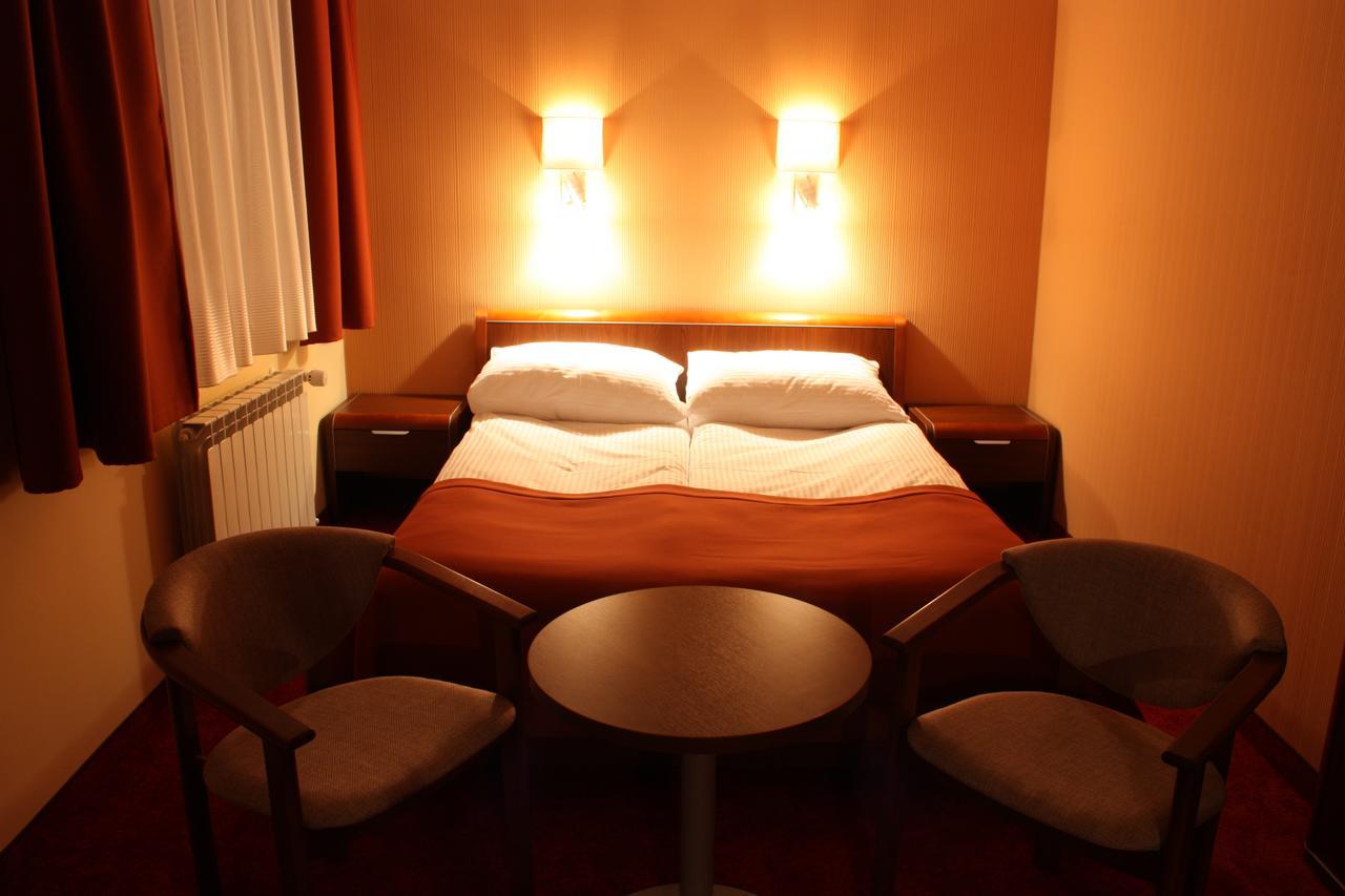 Impresja Motel Borek Wielkopolski Room photo